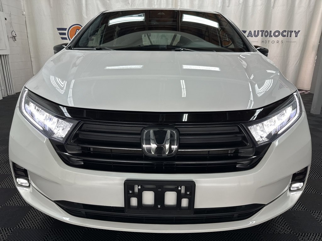 Used 2024 Honda Odyssey Sport image 5