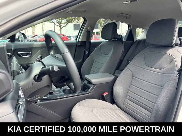 Certified 2025 Kia K4 EX FWD image 11
