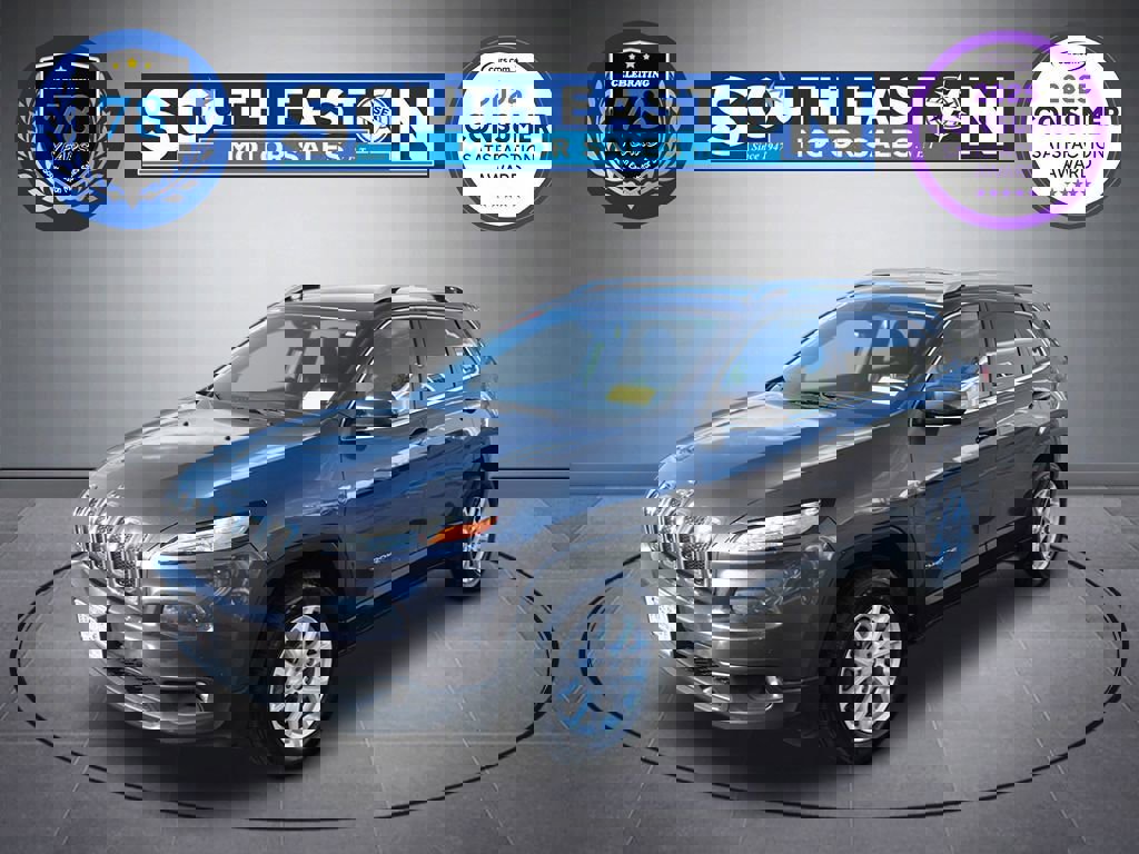 Used 2017 Jeep Cherokee Latitude w/ True North Edition