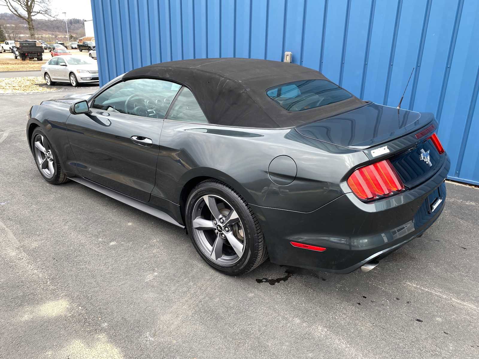 Used 2015 Ford Mustang Convertible image 35