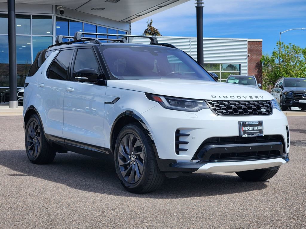 Used 2022 Land Rover Discovery S R-Dynamic image 3