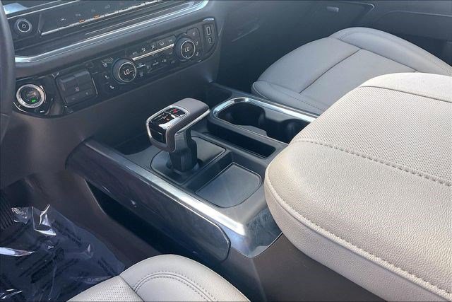 Used 2025 Chevrolet Silverado 1500 LTZ image 17