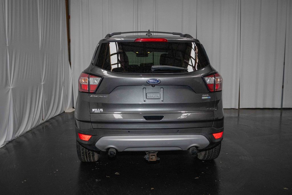 Used 2018 Ford Escape SEL image 3