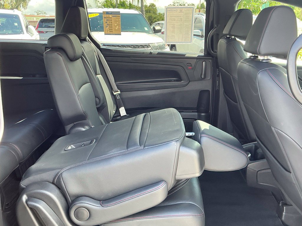Certified 2025 Honda Odyssey Sport-L image 19