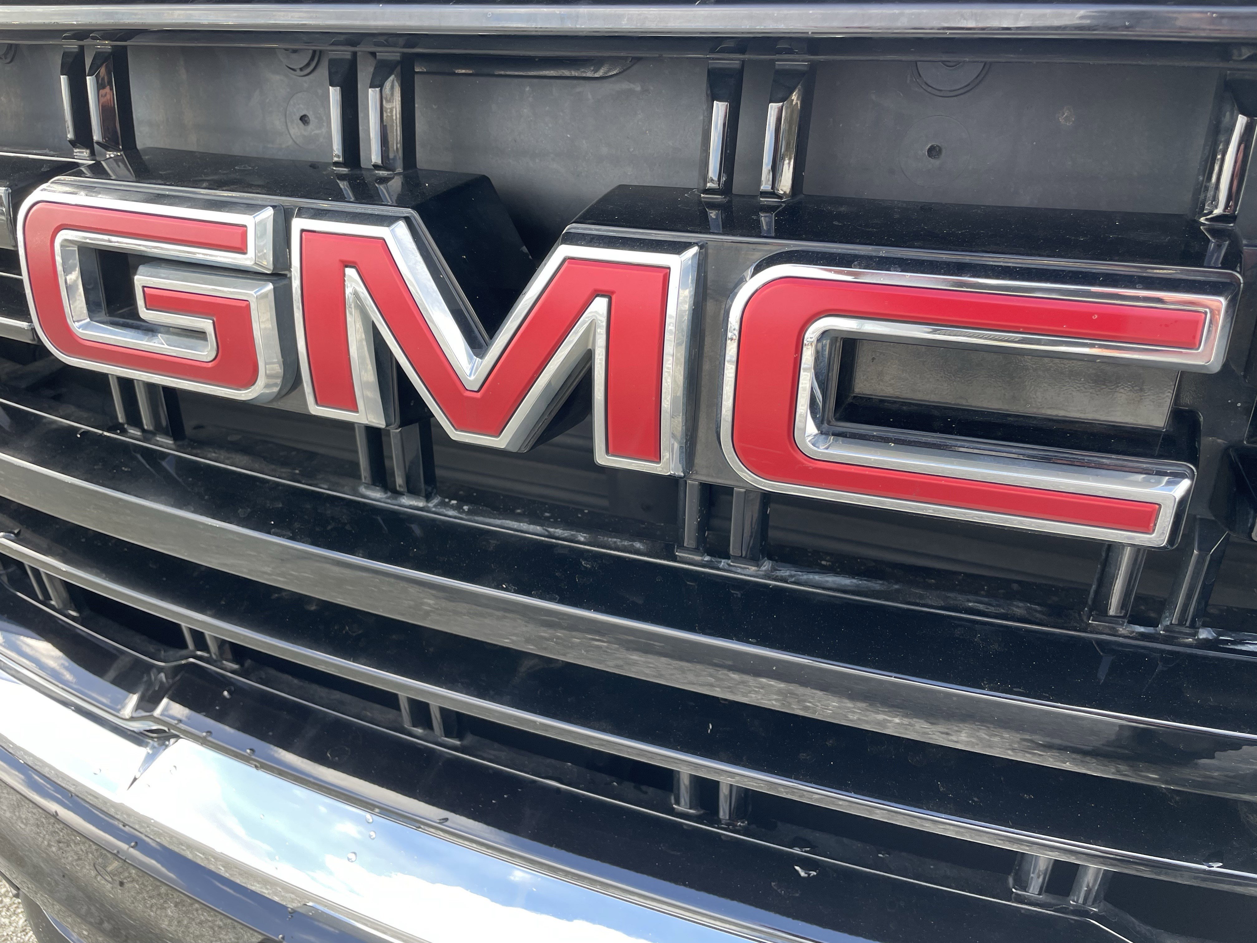 Used 2023 GMC Yukon XL SLE w/ Gmc Pro Safety Plus Package image 33