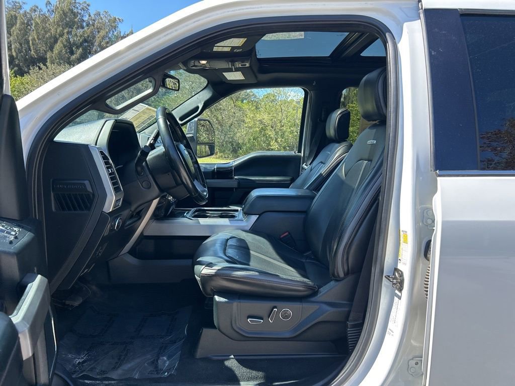 Used 2020 Ford F350 Platinum image 15