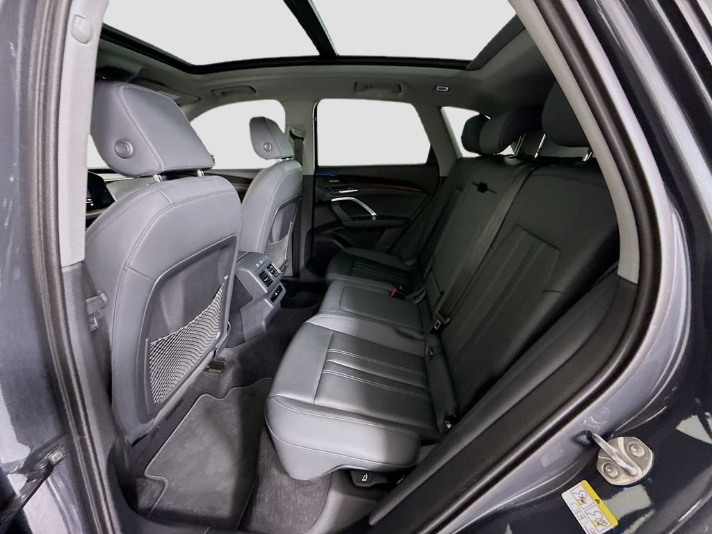 Certified 2025 Audi Q5 Premium w/ Premium Plus AWD/4WD image 22