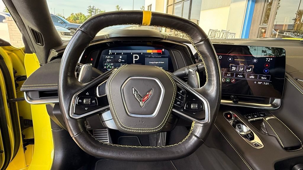 Used 2021 Chevrolet Corvette Stingray Premium Conv w/ Z51 Performance Package RWD image 11