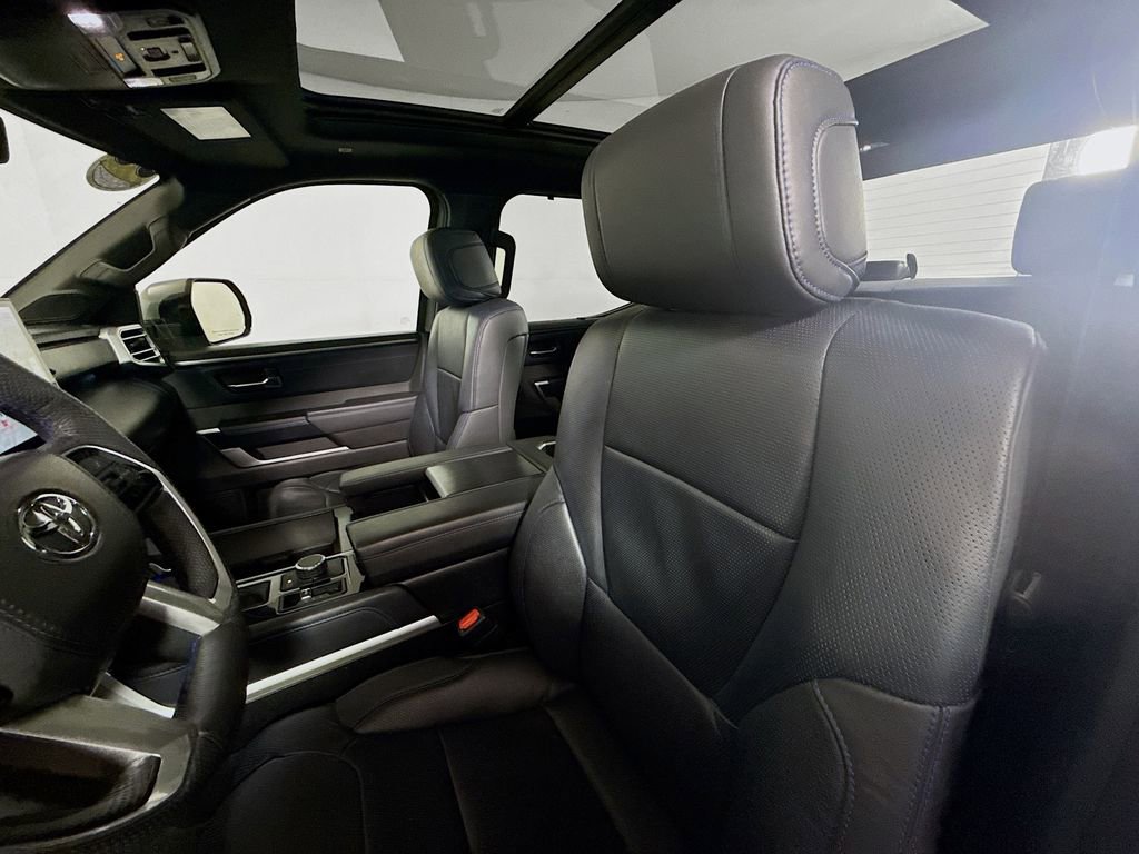 Used 2025 Toyota Tundra Platinum AWD/4WD image 21