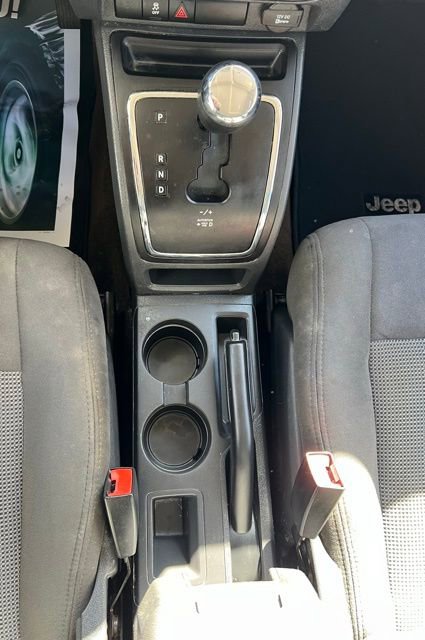 Used 2017 Jeep Patriot Sport FWD image 13