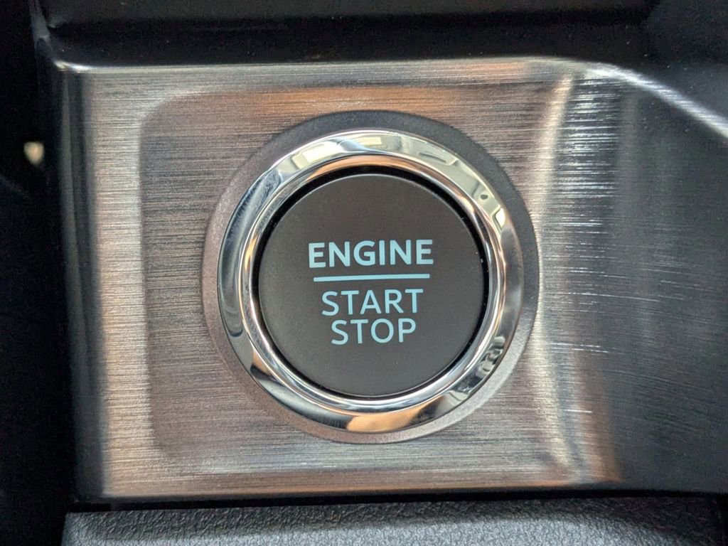 New 2026 Ford F350 Lariat image 33