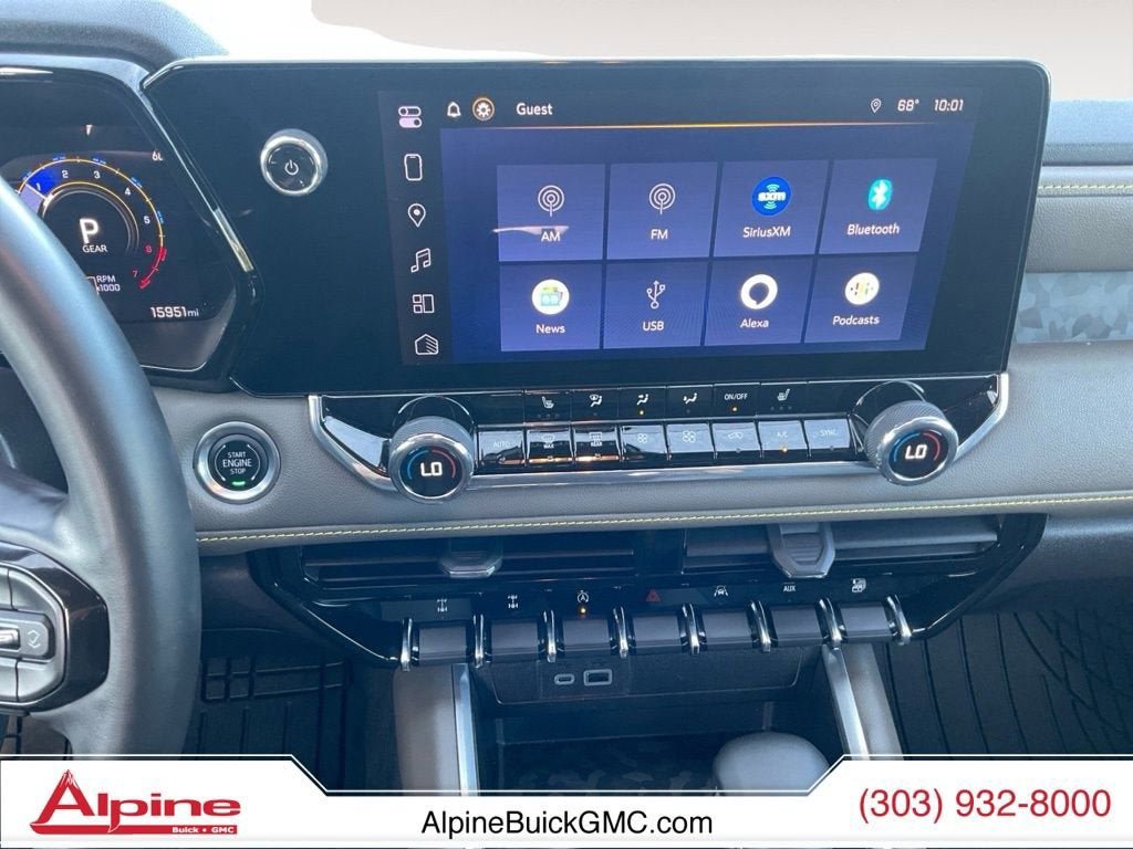 Used 2024 Chevrolet Colorado ZR2 w/ Technology Package image 11