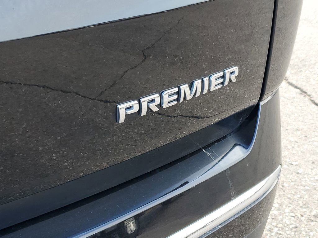 Certified 2023 Chevrolet Traverse Premier image 35