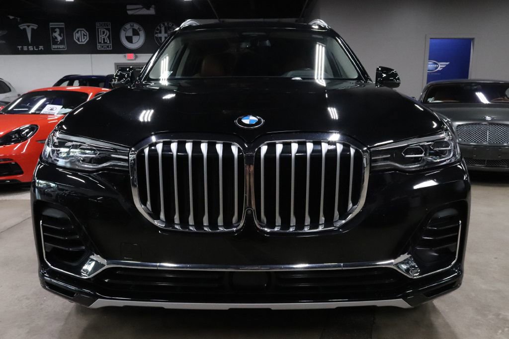 Used 2022 BMW X7 xDrive40i w/ Premium Package image 8