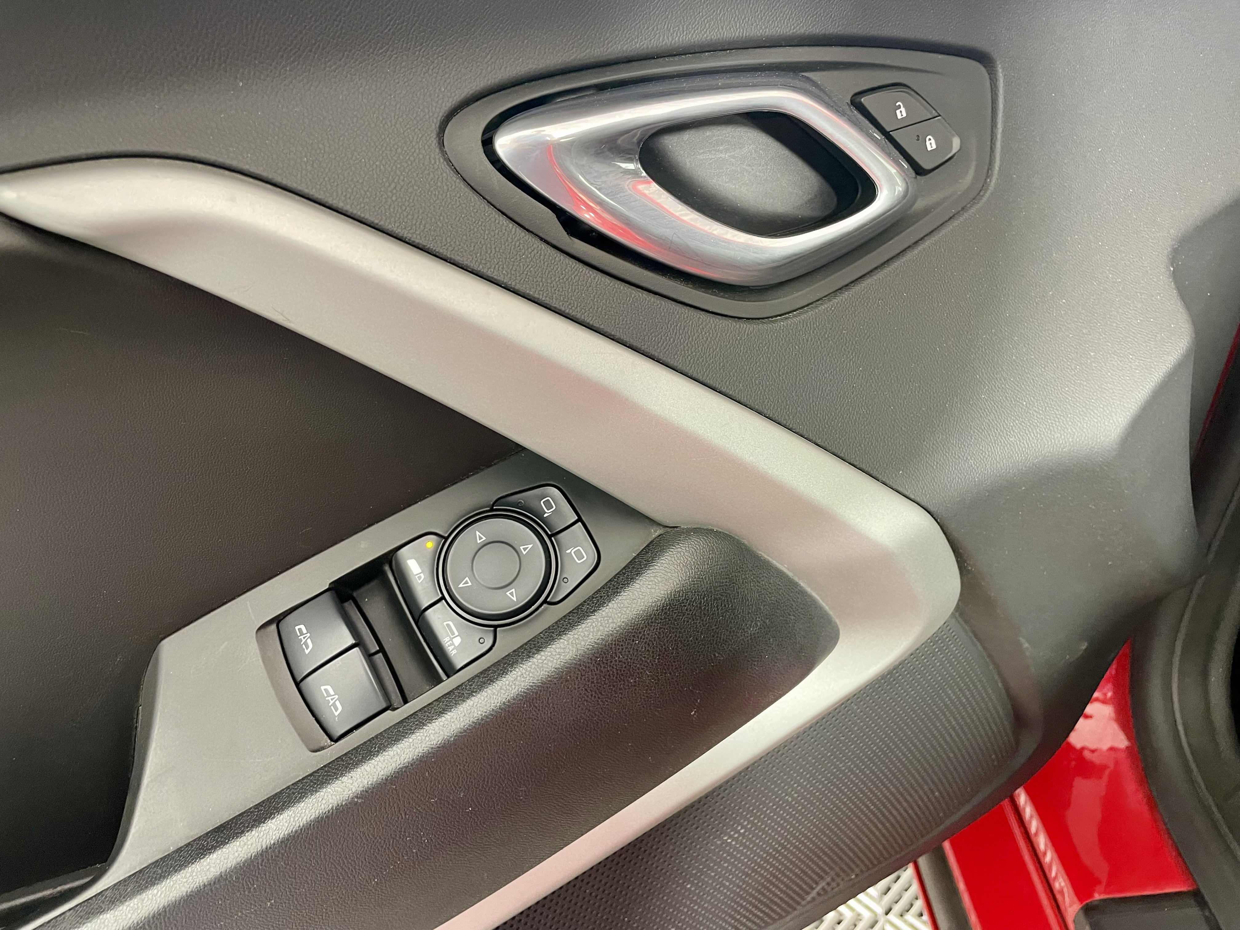 Used 2017 Chevrolet Camaro SS image 15