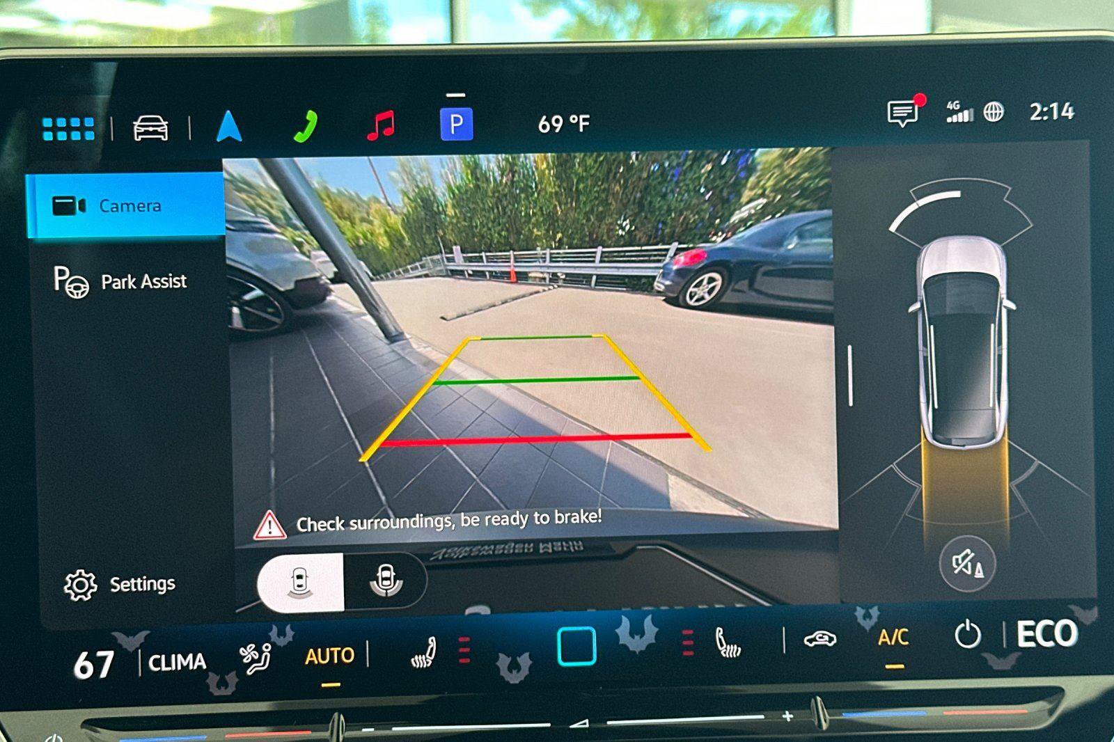 New 2025 Volkswagen ID.4 Pro image 19