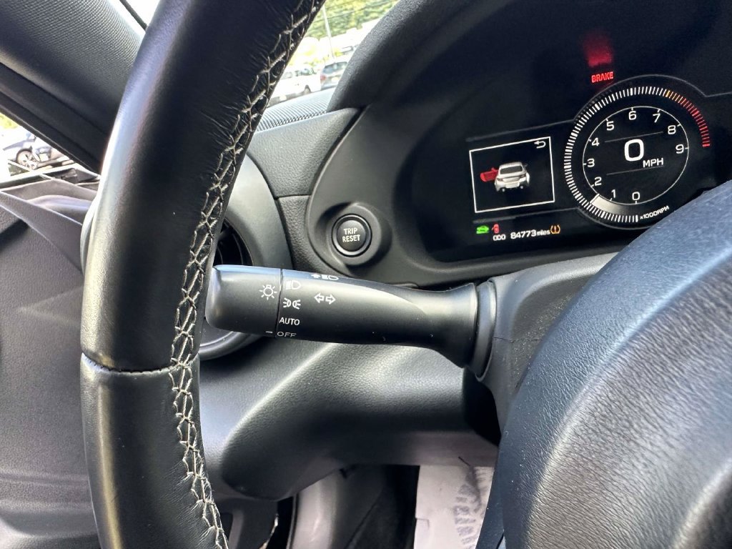 Used 2022 Toyota GR86 Premium w/ ALL Weather Mat Package (TMS) RWD image 25