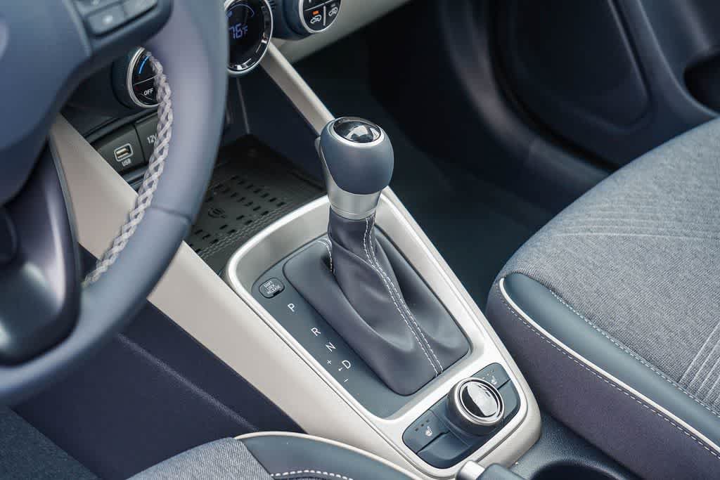 New 2026 Hyundai Venue SEL FWD image 19