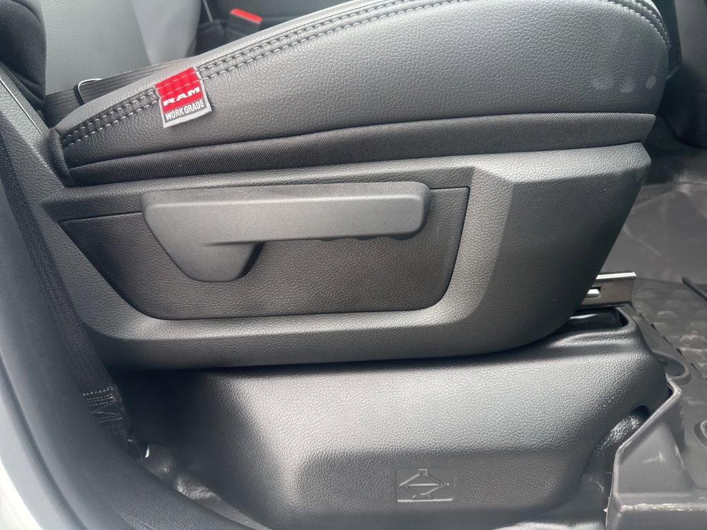 New 2024 RAM 5500 Tradesman image 46