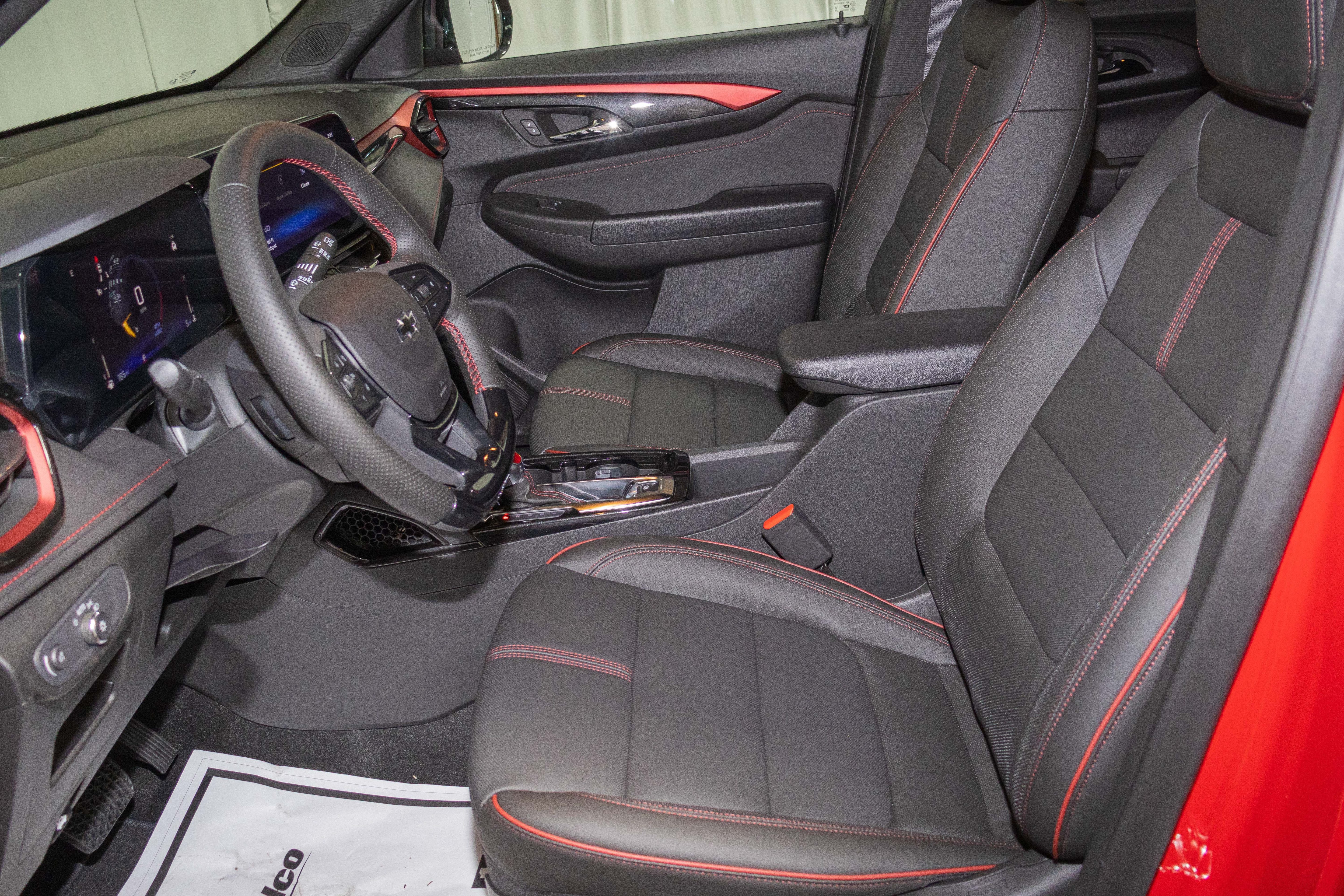 New 2026 Chevrolet TrailBlazer RS w/ Convenience Package FWD image 8
