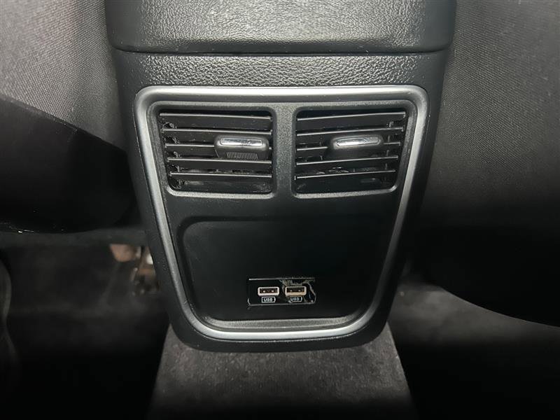 Used 2017 Dodge Charger SXT w/ Navigation & Travel Group RWD image 25