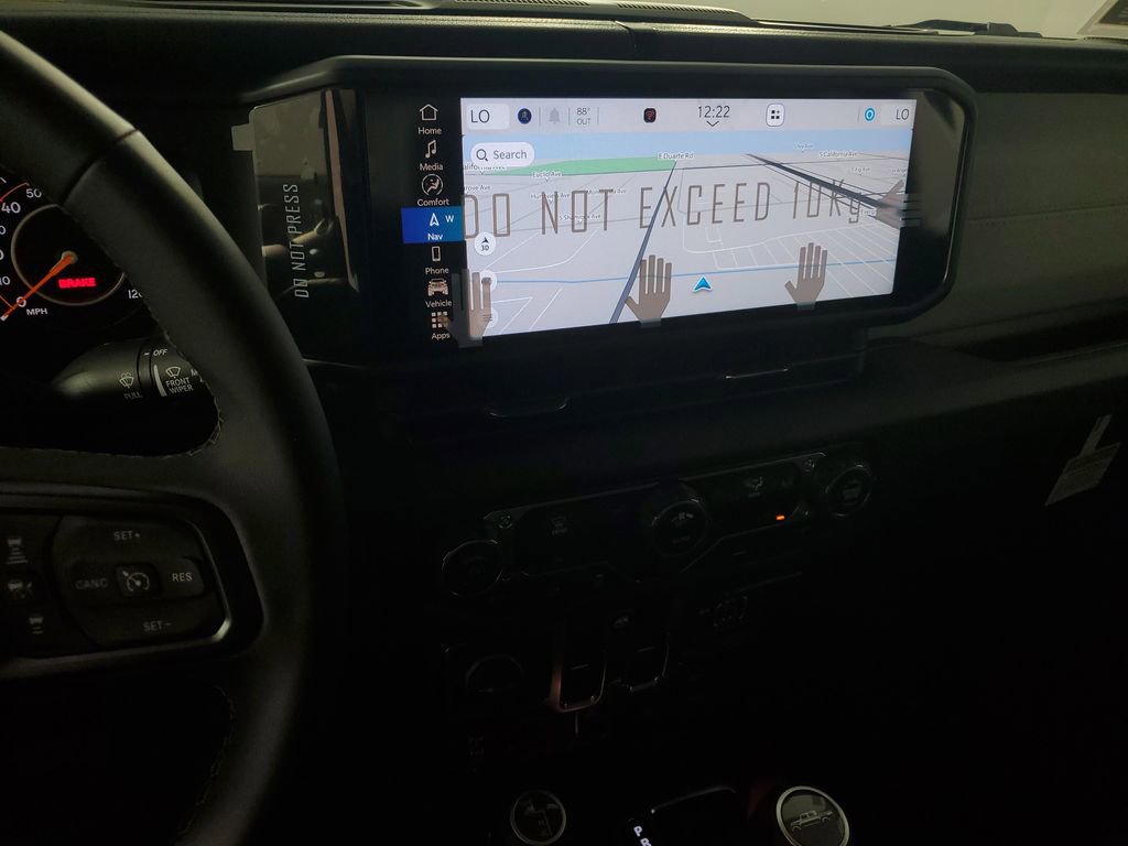 New 2025 Jeep Gladiator Willys image 16