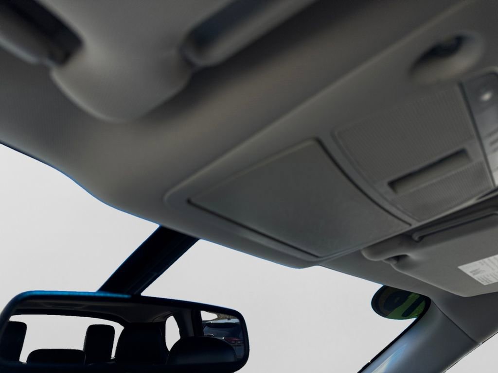 Used 2015 Nissan Pathfinder Platinum image 27