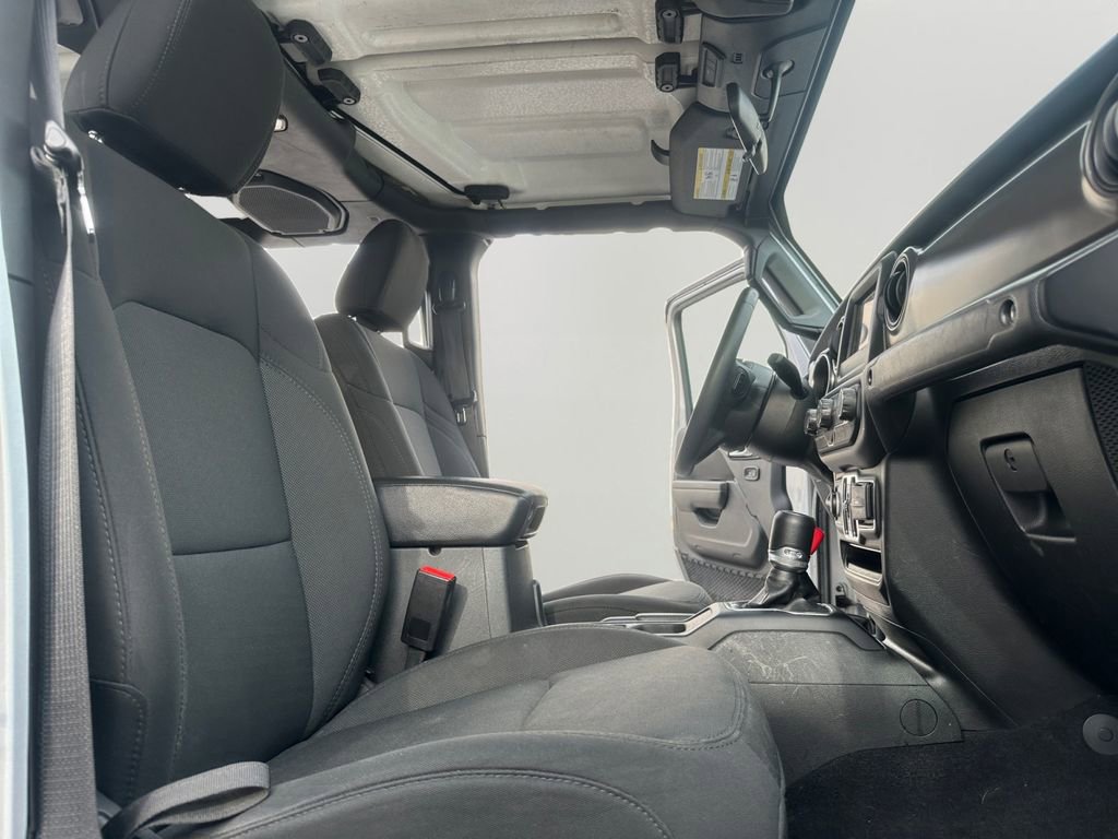 Used 2023 Jeep Gladiator Sport image 24