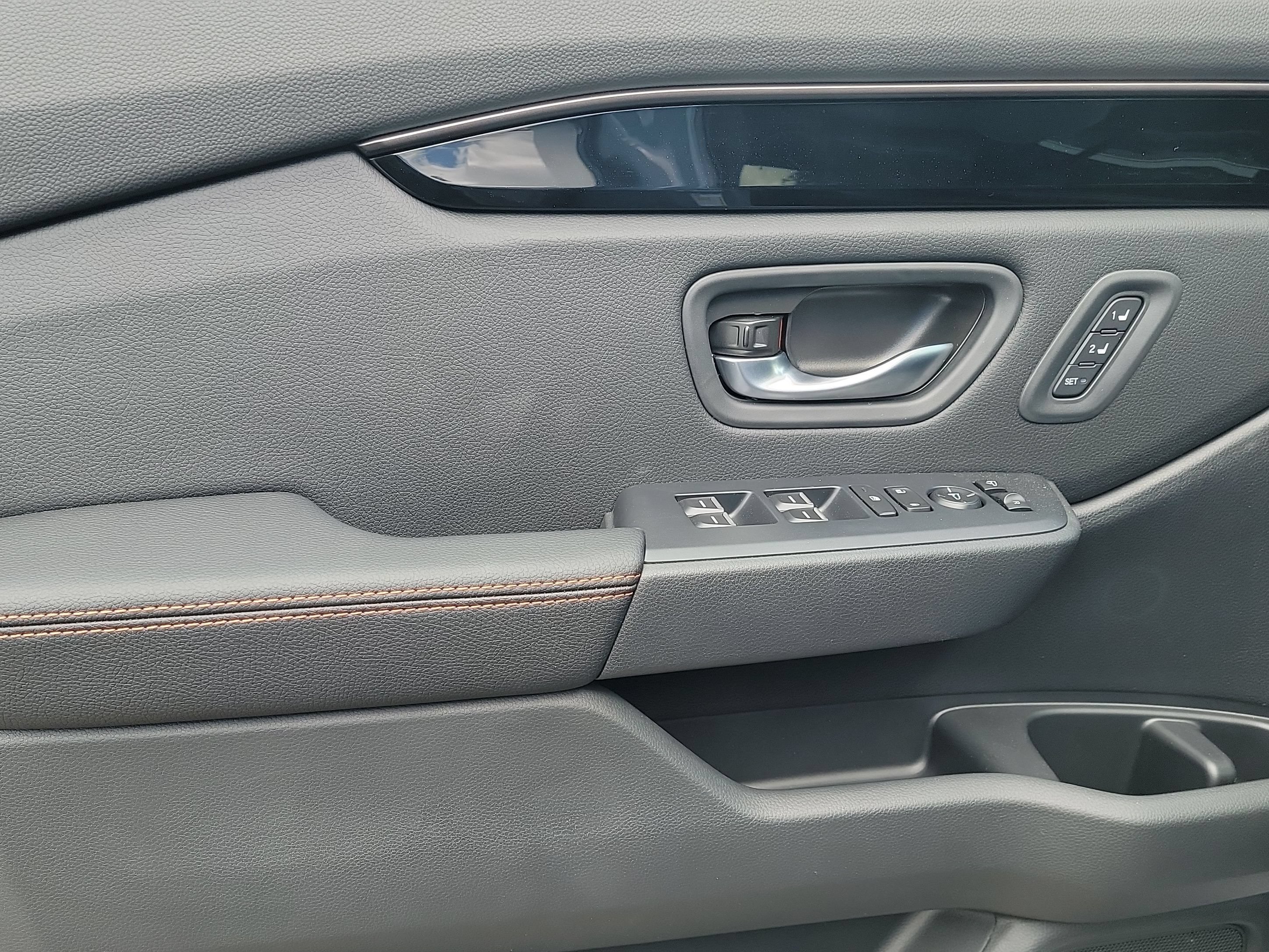 New 2026 Honda Pilot TrailSport image 6