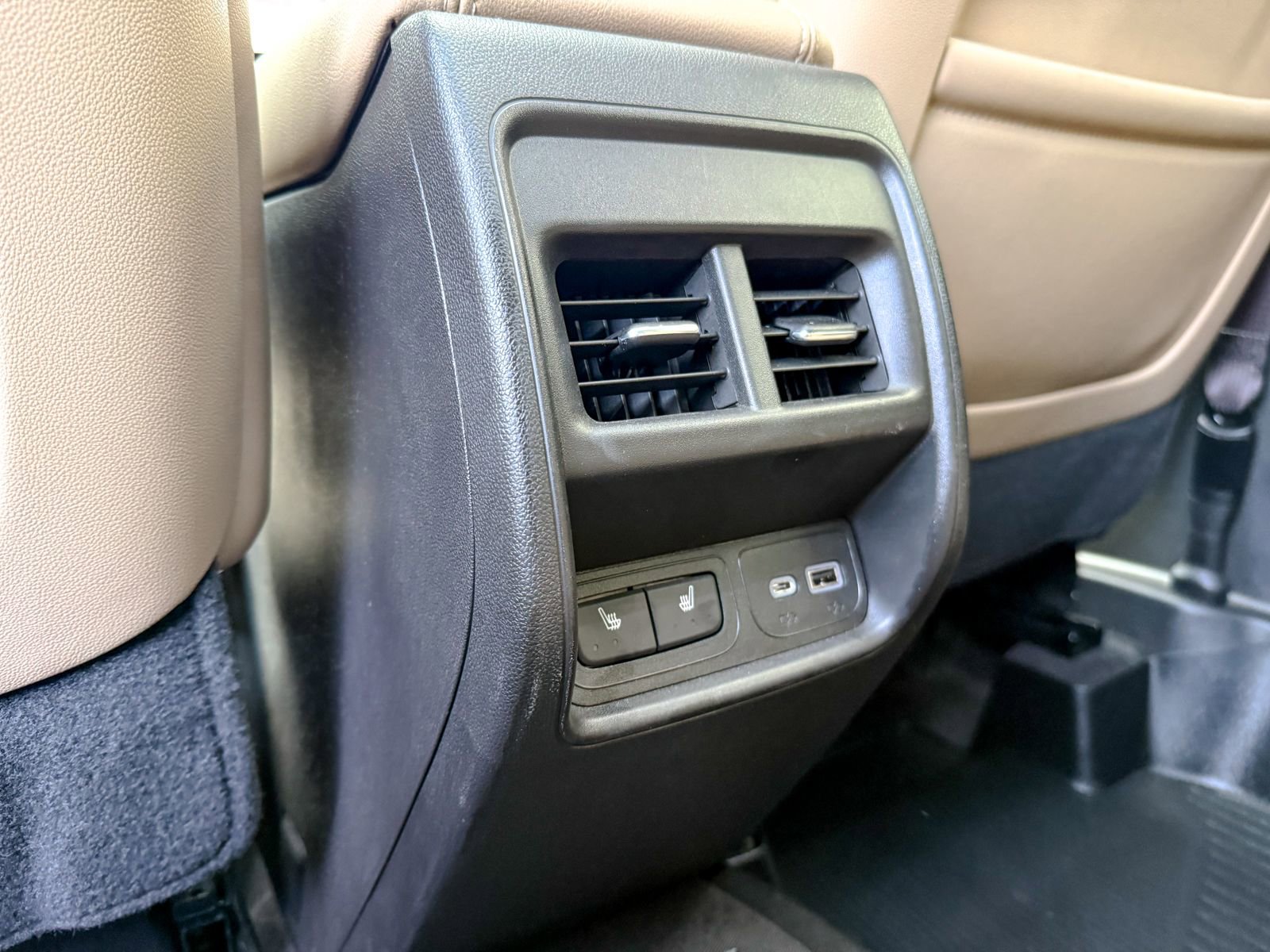 Certified 2024 Cadillac XT4 Premium Luxury w/ Technology Package image 36