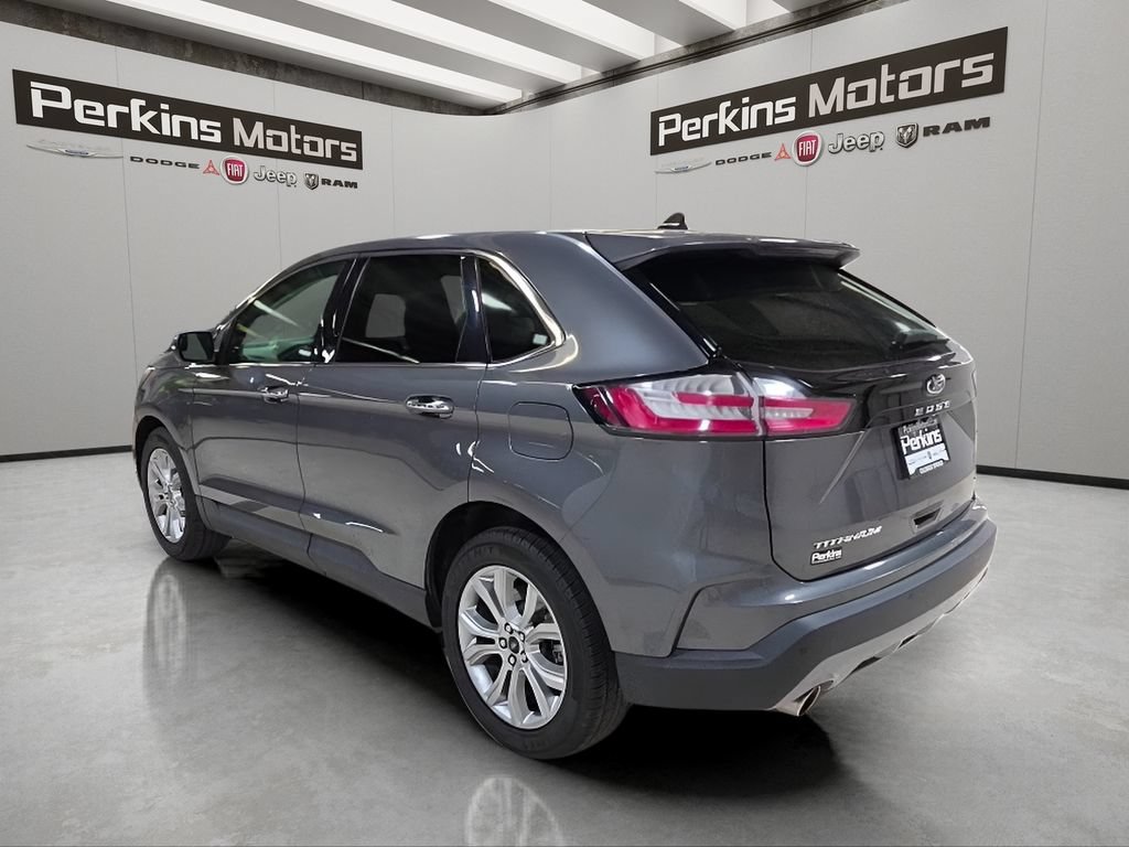 Used 2024 Ford Edge Titanium AWD/4WD image 3