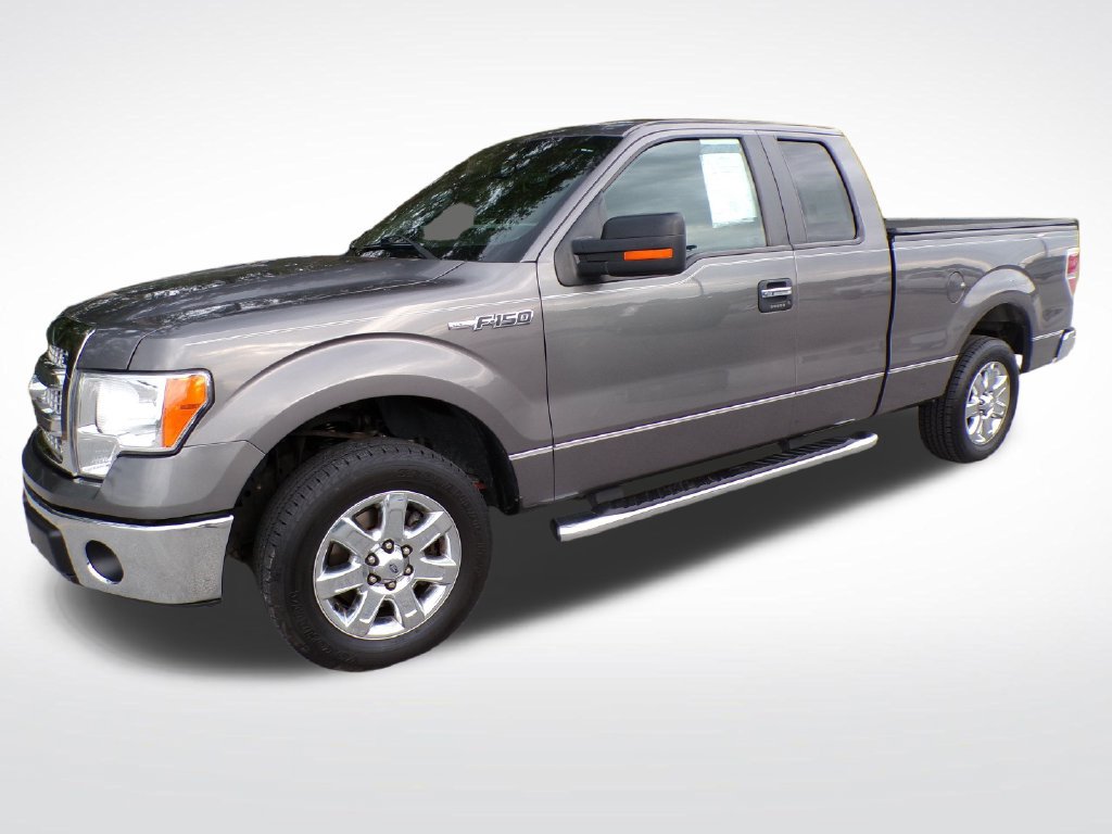 Used 2013 Ford F150 XLT w/ XLT Chrome Pkg RWD image 3