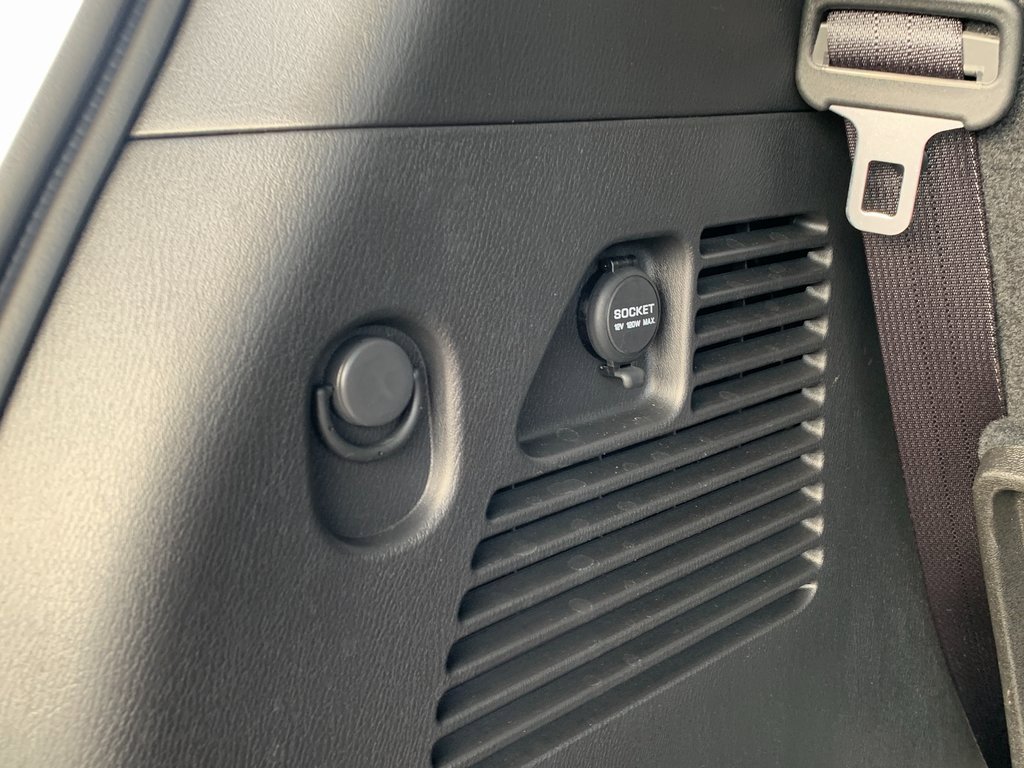 Used 2024 Nissan Armada Platinum w/ Captain's Chairs Package image 11