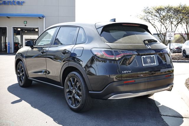 Certified 2025 Honda HR-V Sport image 4