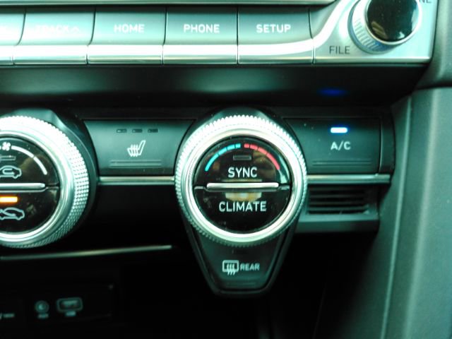 Used 2020 Genesis G70 2.0T image 48