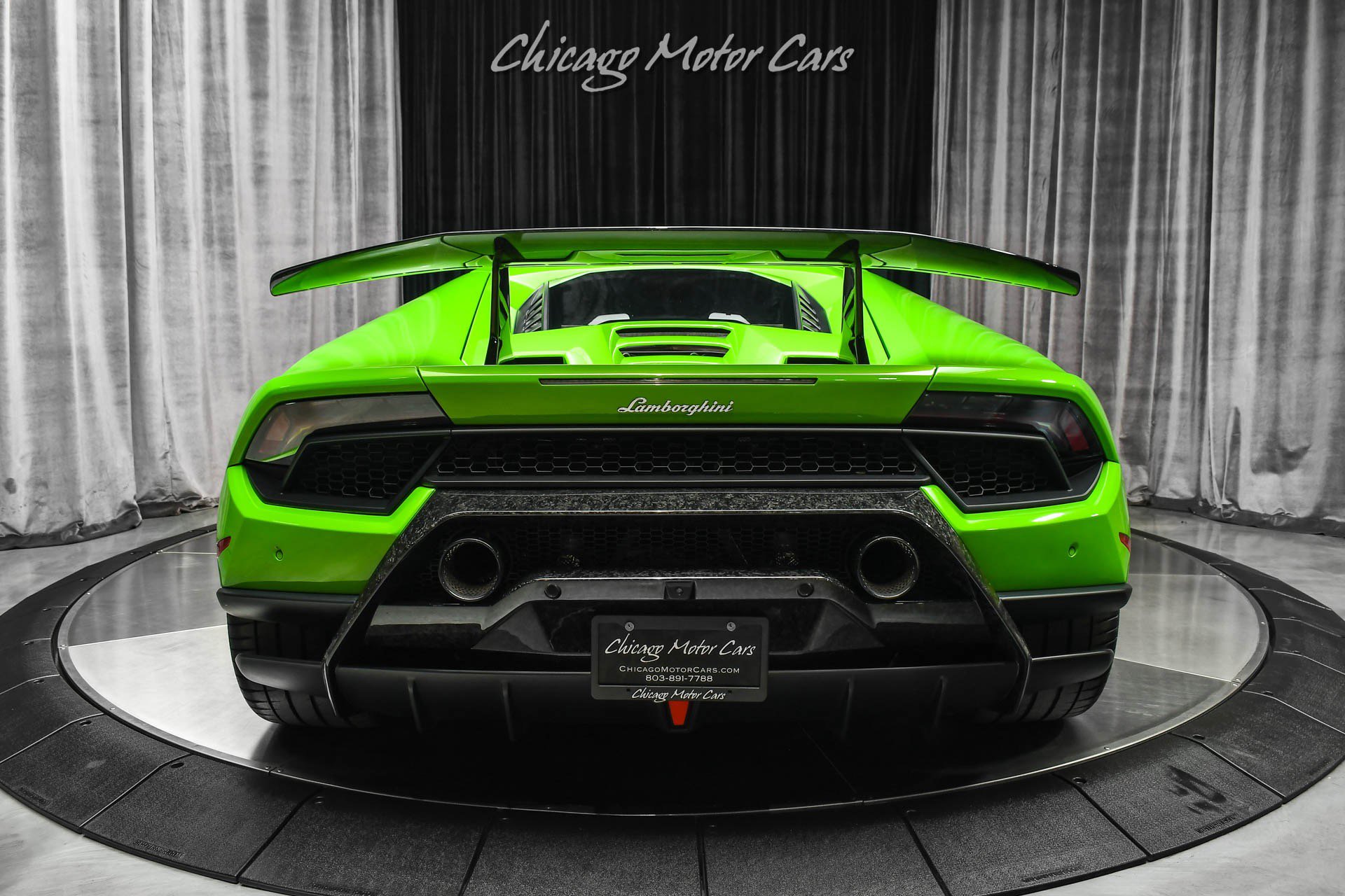 Used 2018 Lamborghini Huracan Performante image 4