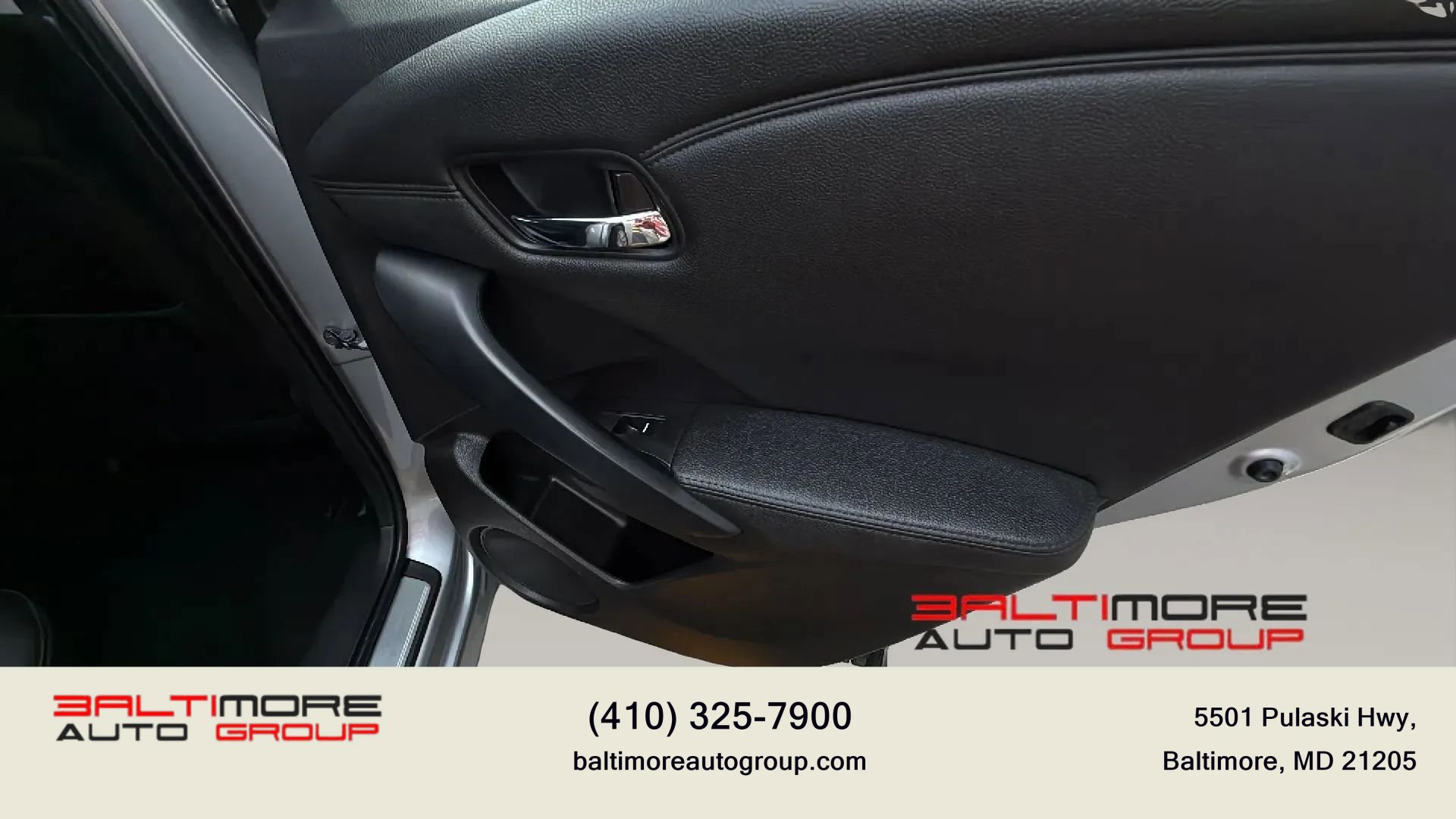 Used 2017 Acura RDX w/ Technology Package AWD/4WD image 18
