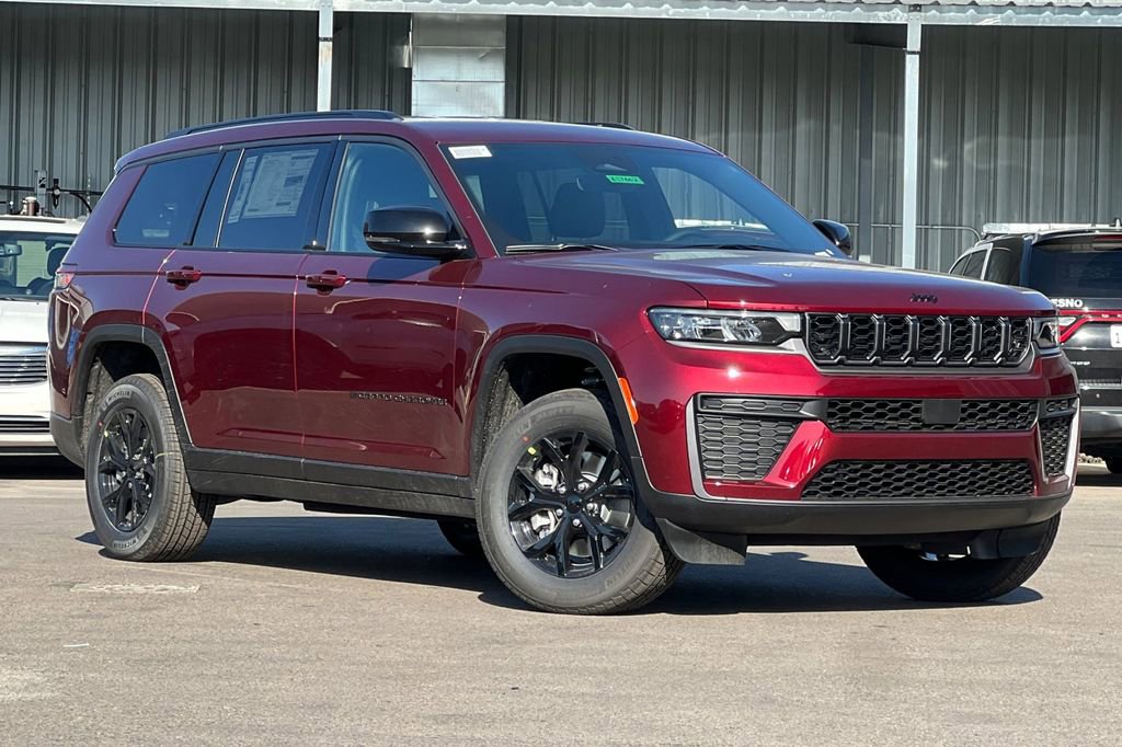 New 2026 Jeep Grand Cherokee L 4WD image 2