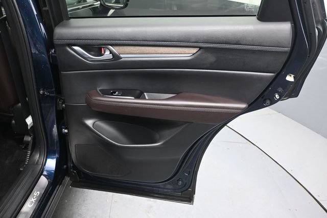 Used 2023 MAZDA CX-5 Signature AWD/4WD image 17
