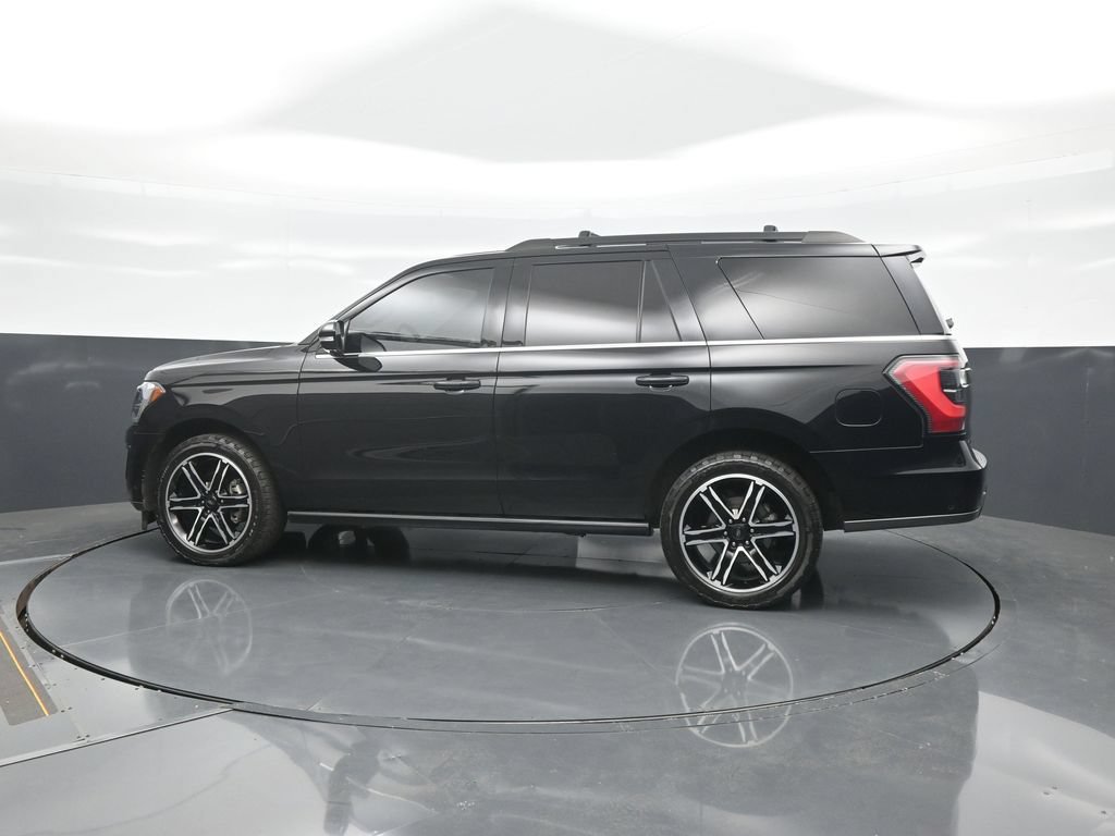 Used 2020 Ford Expedition Limited w/ Equipment Group 303A AWD/4WD image 4