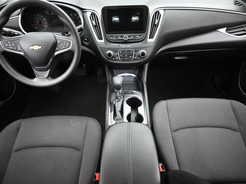 Used 2024 Chevrolet Malibu LT image 12
