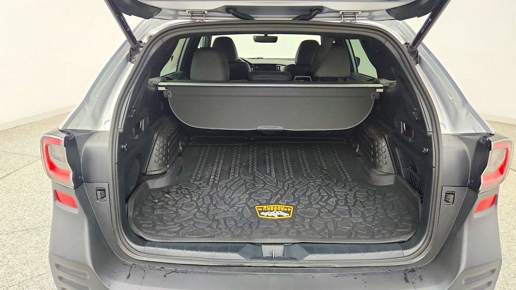 Used 2025 Subaru Outback Wilderness AWD/4WD image 20
