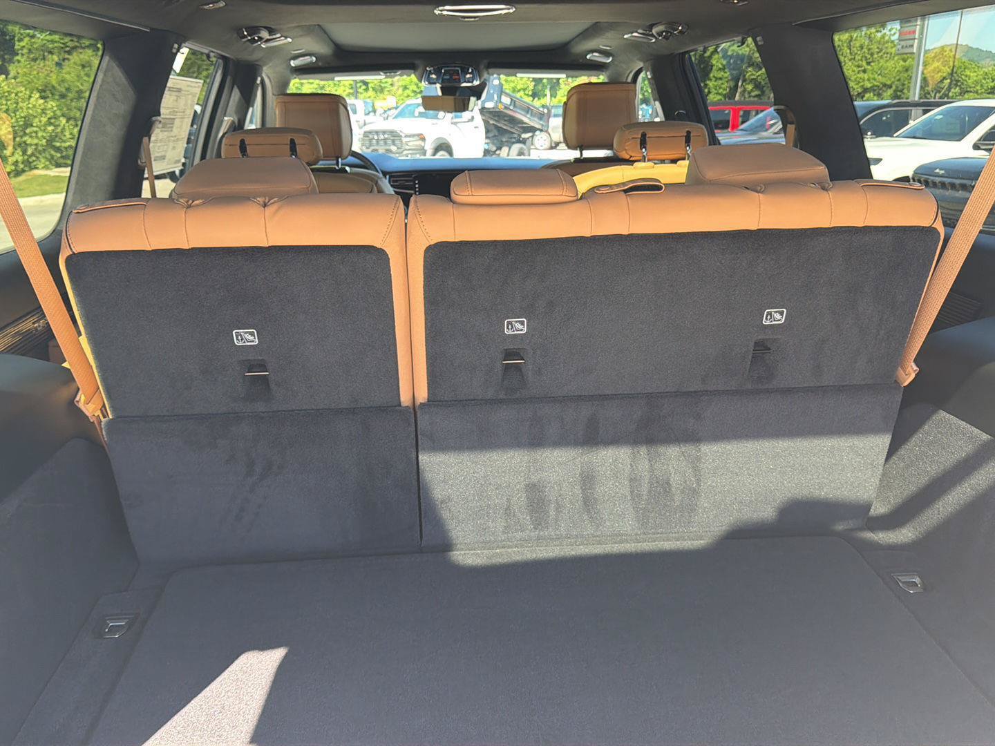 New 2026 Jeep Grand Wagoneer L Summit AWD/4WD image 32