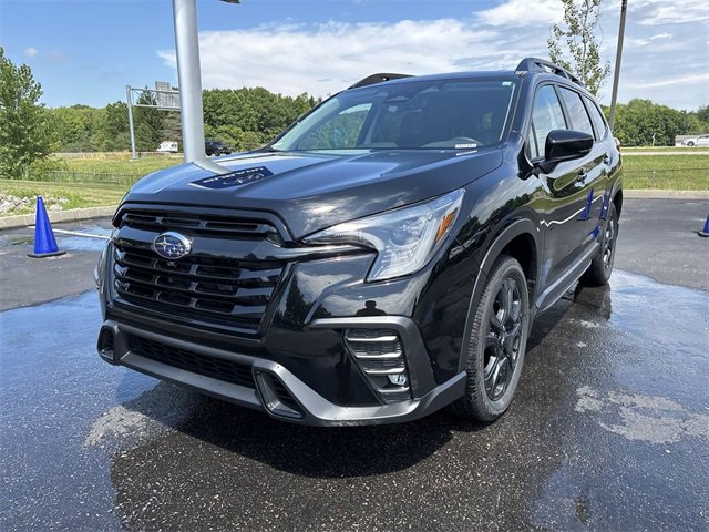 Certified 2025 Subaru Ascent Bronze Edition w/ Onyx Package image 5