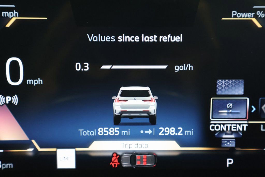 Used 2025 BMW X1 xDrive28i w/ Premium Package image 17