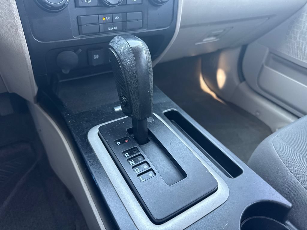 Used 2012 Ford Escape XLS FWD image 39