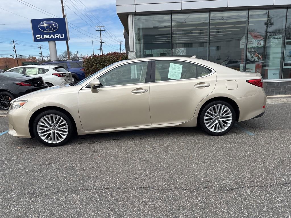 Used 2014 Lexus ES 350 350 w/ Luxury Package image 7