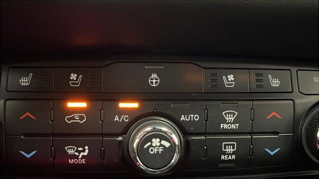 Used 2022 Dodge Durango R/T w/ Blacktop Package image 37