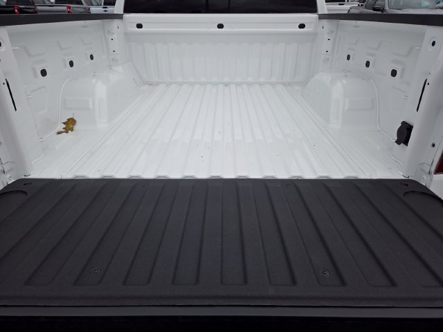New 2026 Chevrolet Silverado 1500 LT AWD/4WD image 17