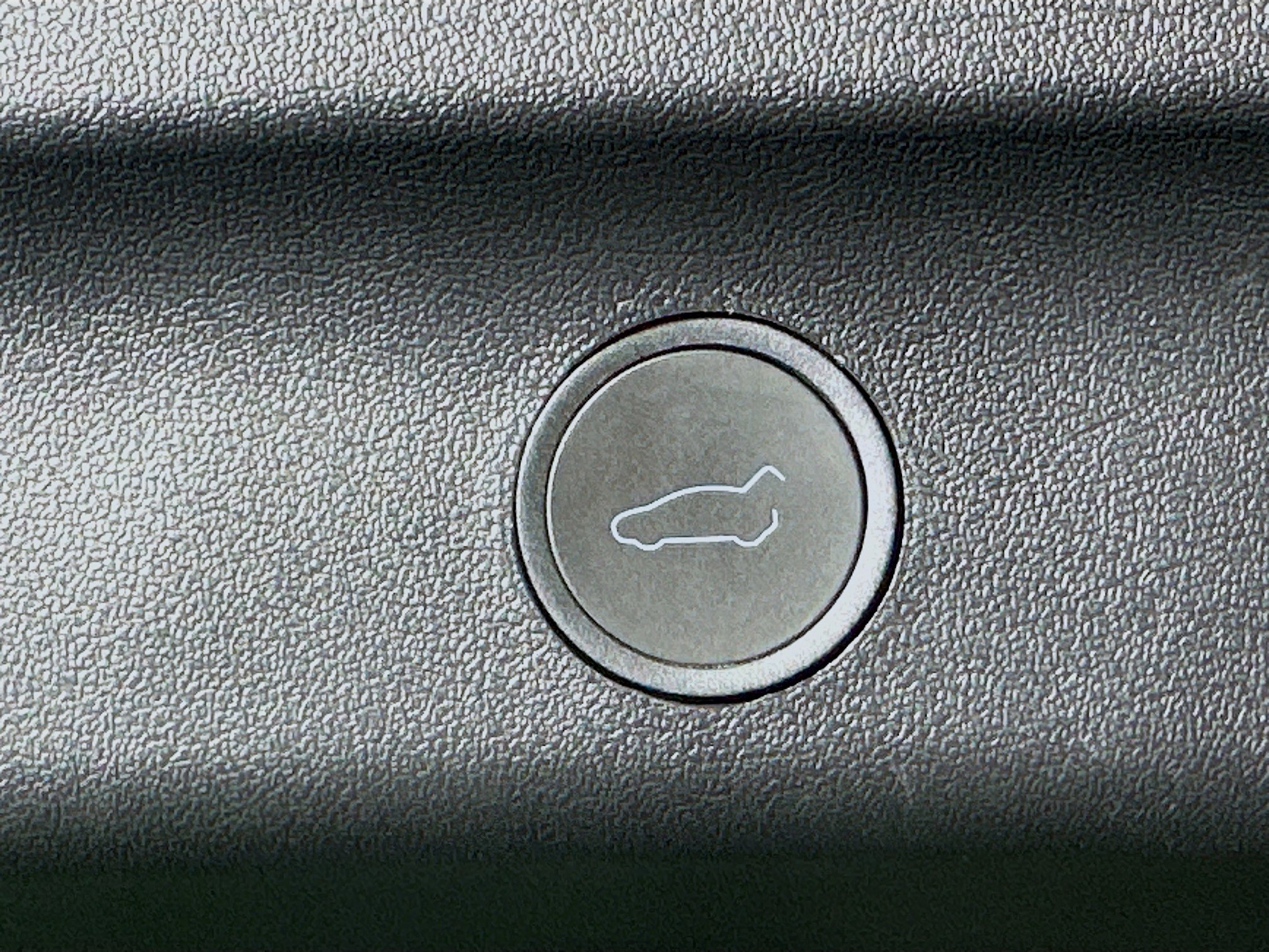 Used 2023 Tesla Model Y Long Range image 27